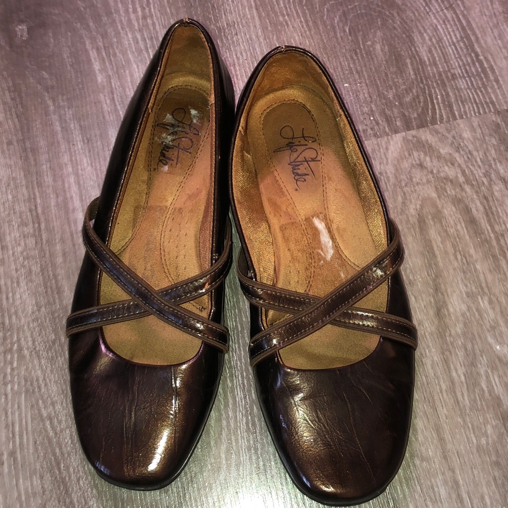 Life Stride Brown Cross-Strap Women's Flats
